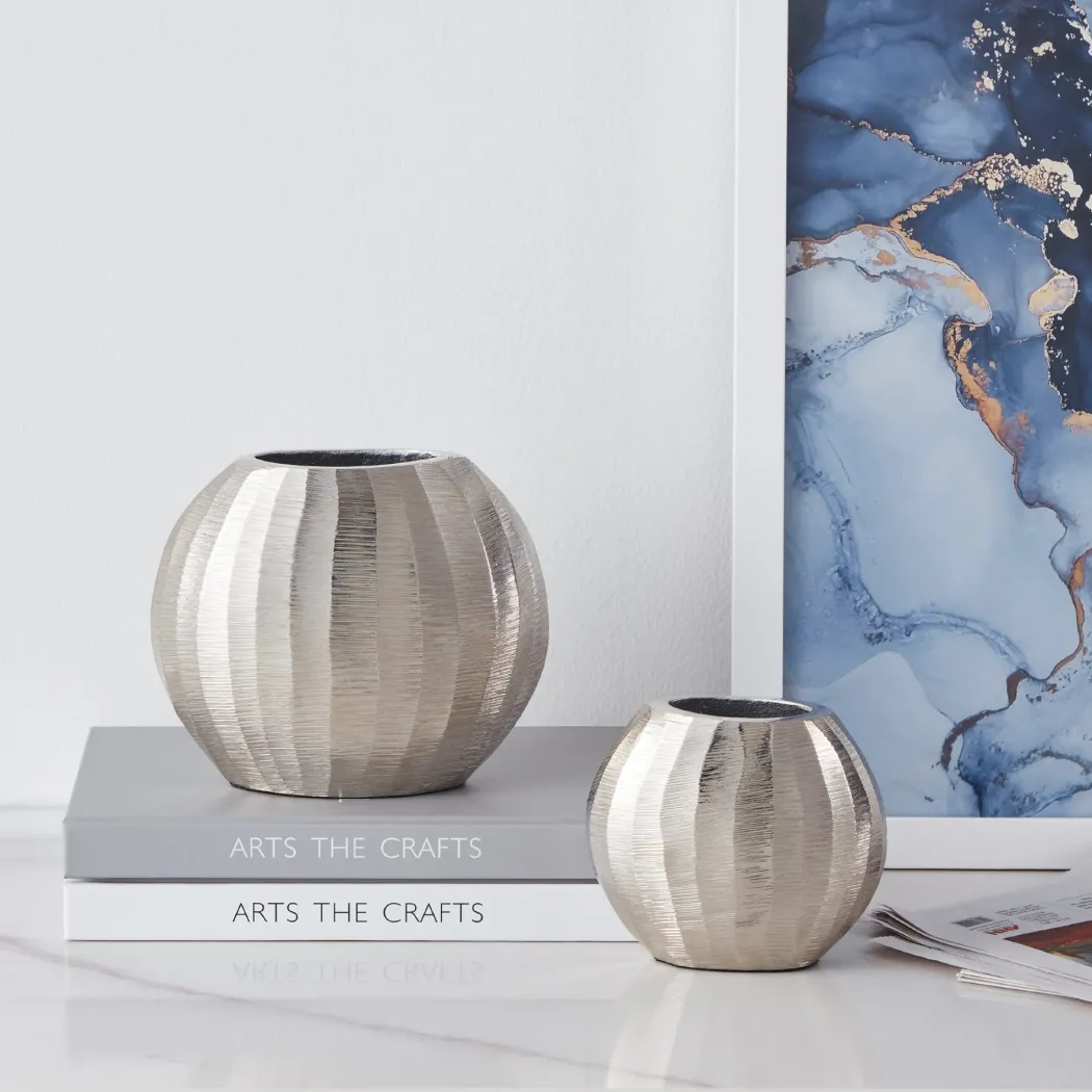 Abucay Small Silver Oval Vase
