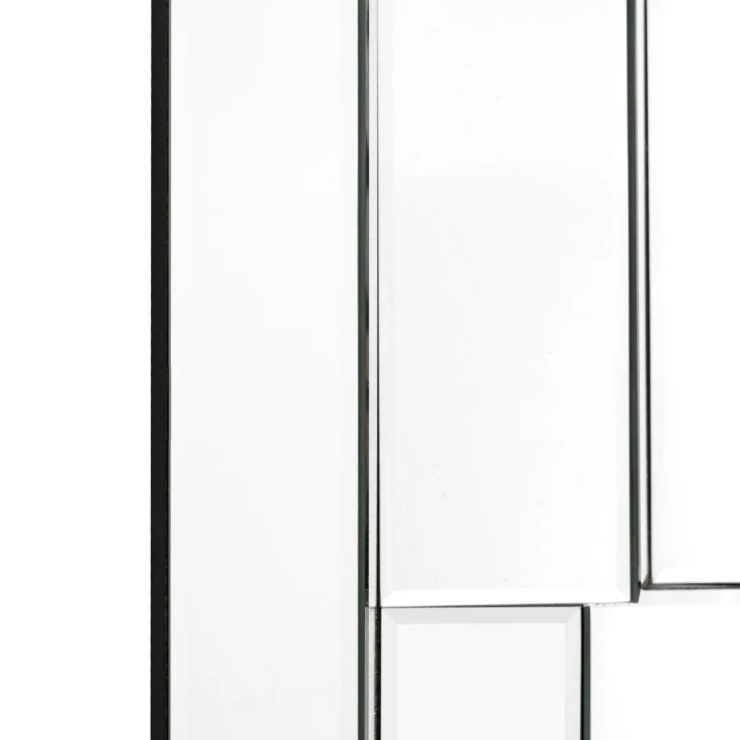 Almada Mirror