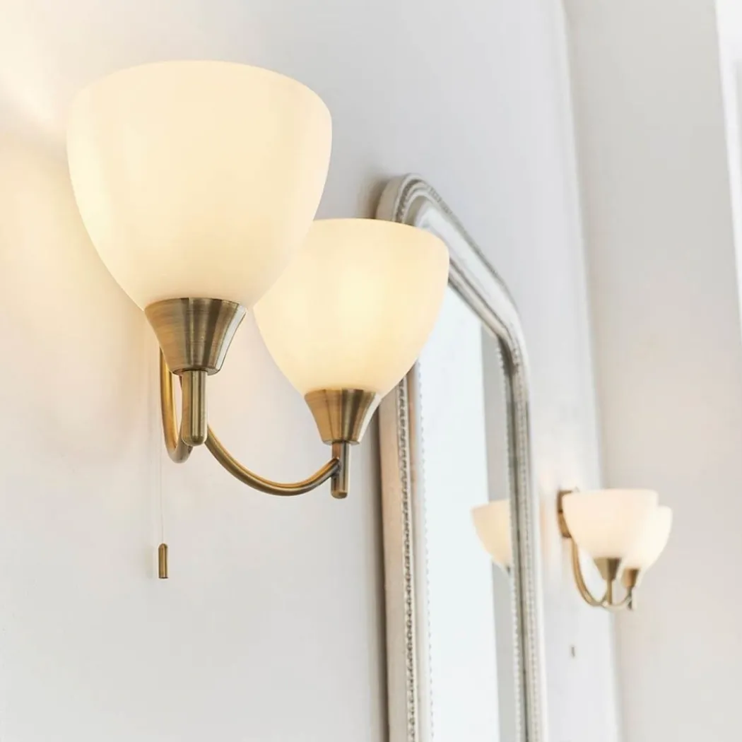 Alton 2-light Antique Brass Wall Light