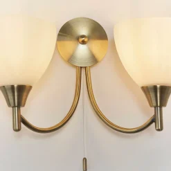 Alton 2-light Antique Brass Wall Light