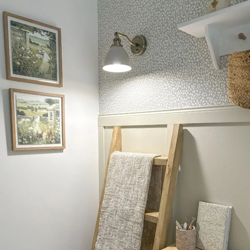 Franklin Wall Light