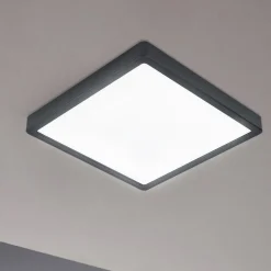 Fueva LED Flush IP44 Square Ceiling Light