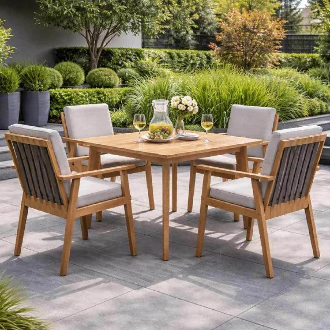 Gold Coast 4 Seat Dining Collection