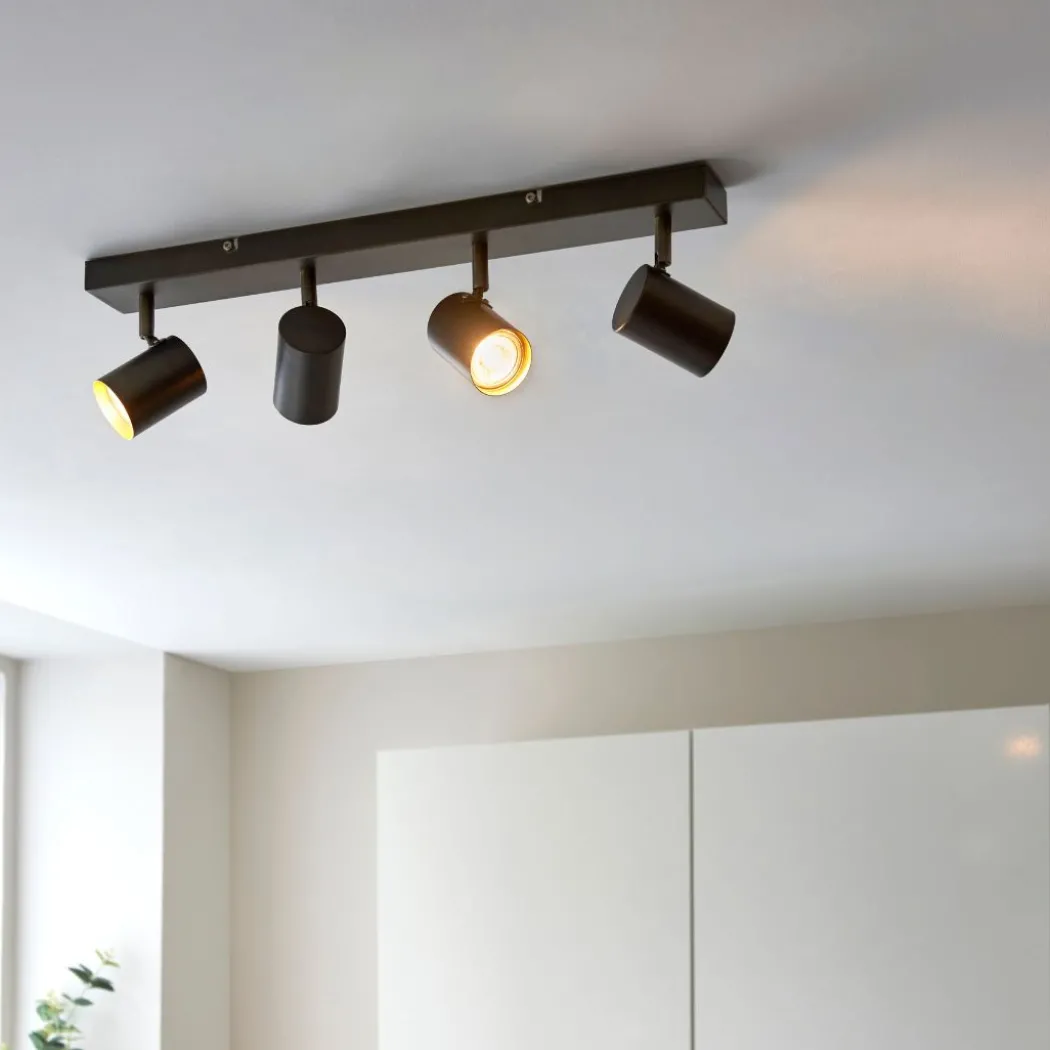 Hereford 4 Light Spotlight Bar