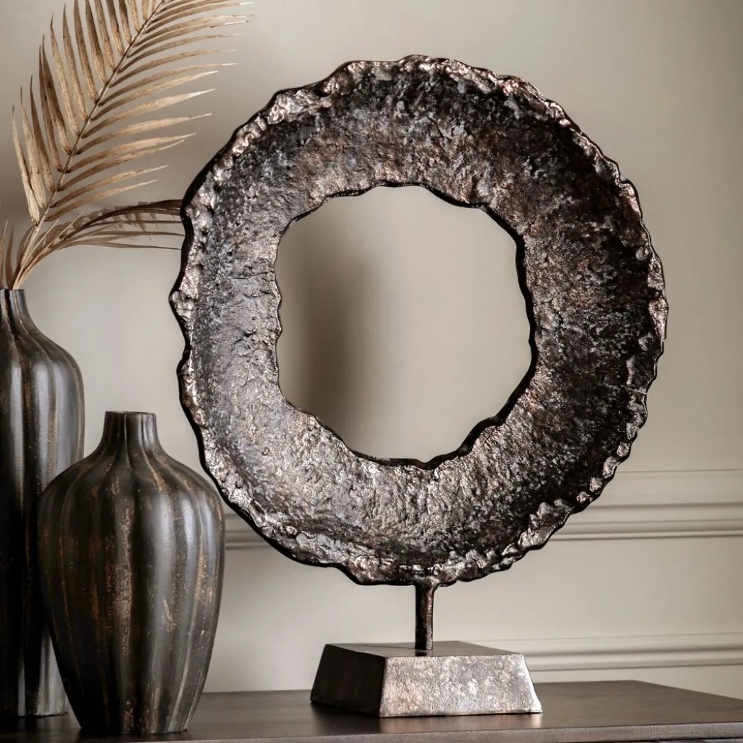 Keoni Circle Sculpture