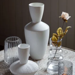Naru White Vase