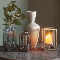 Naru White Vase