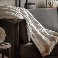 Whinfell Faux Fur Cream Throw