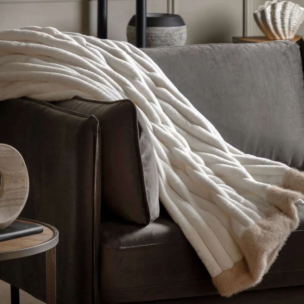 Whinfell Faux Fur Cream Throw