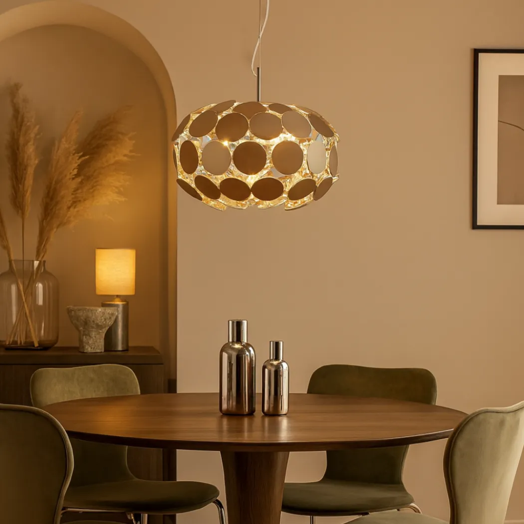 Jolie Oval Putty Pendant